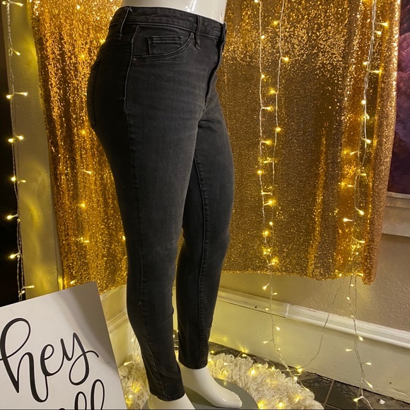 Universal Thread 🌻 Denim Leggings ✨ - Picture 3 of 6